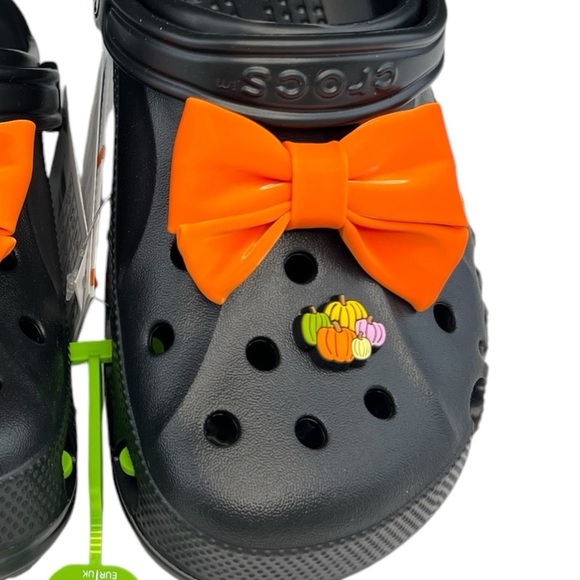 Crocs - ‘Halloween Thanksgiving  Bows’ Baya Clogs. SZ: Woman Various. NWT - Picture 3 of 7